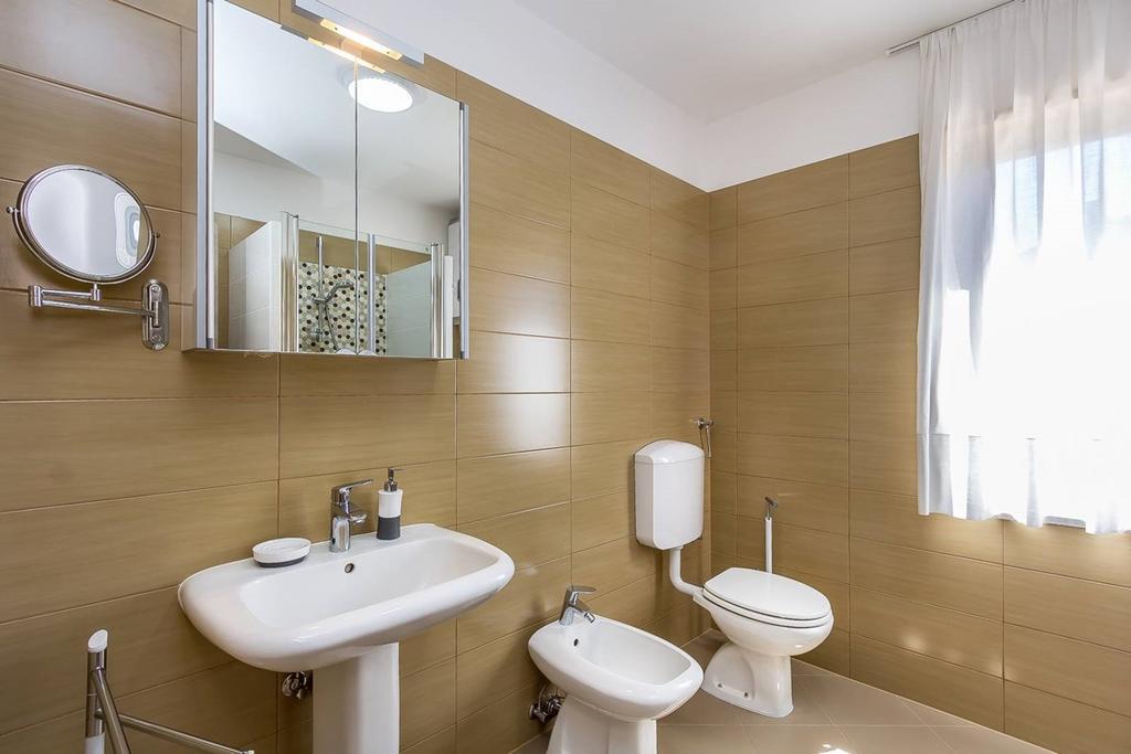 Apartment Viviana プーラ エクステリア 写真